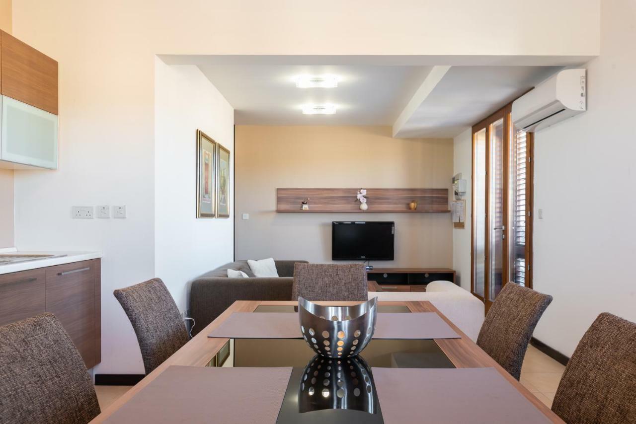 Harbour Views Duplex Maisonette With Jacuzzi Hot Tub Mgarr Екстериор снимка