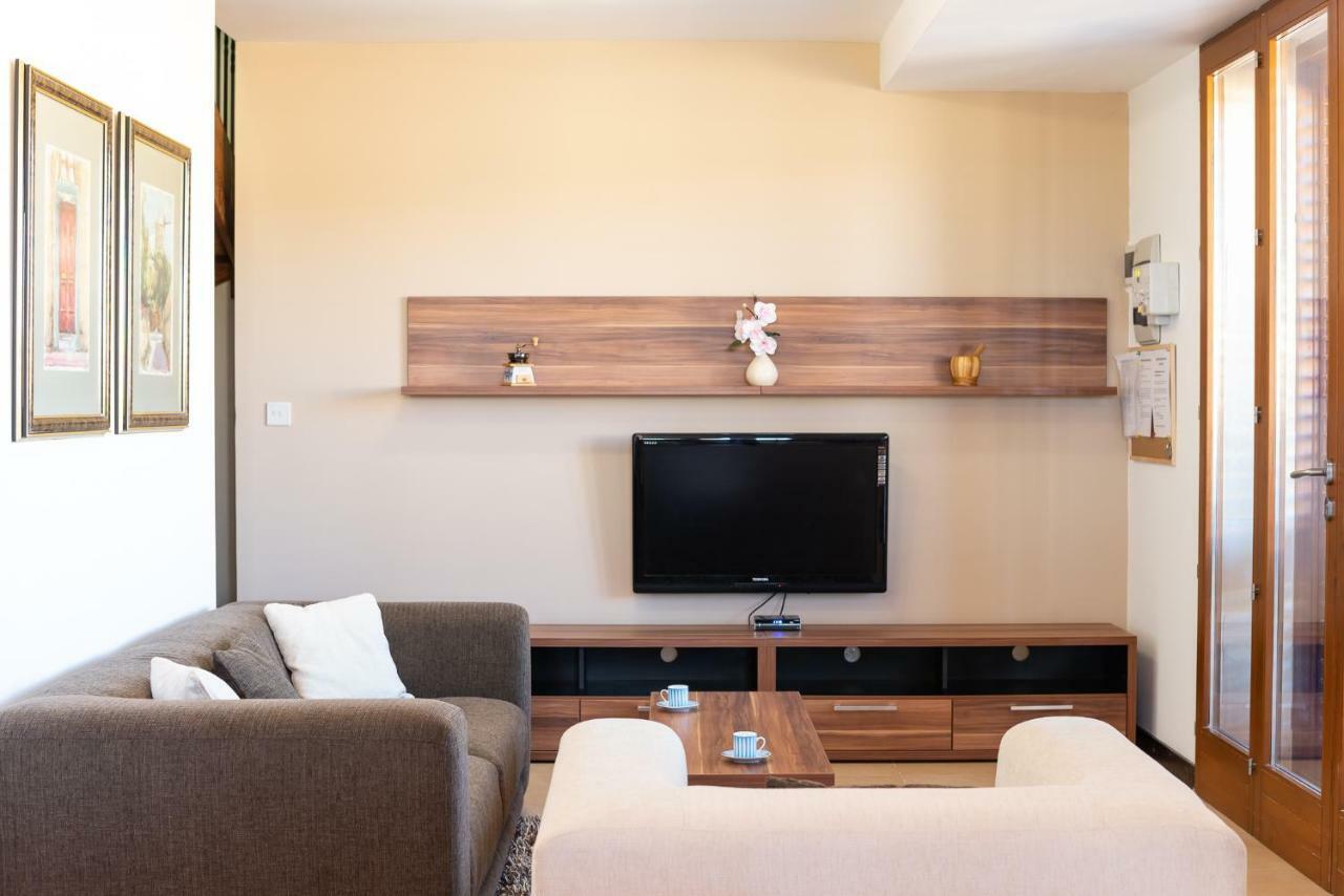 Harbour Views Duplex Maisonette With Jacuzzi Hot Tub Mgarr Екстериор снимка